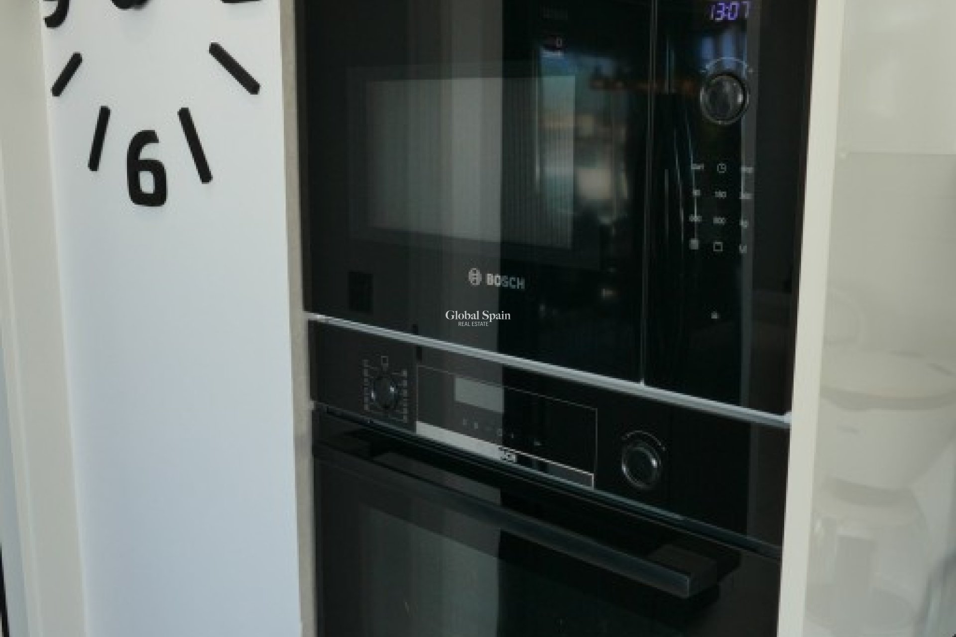 Resale - VILLA -
BENIJÓFAR - Costa Blanca