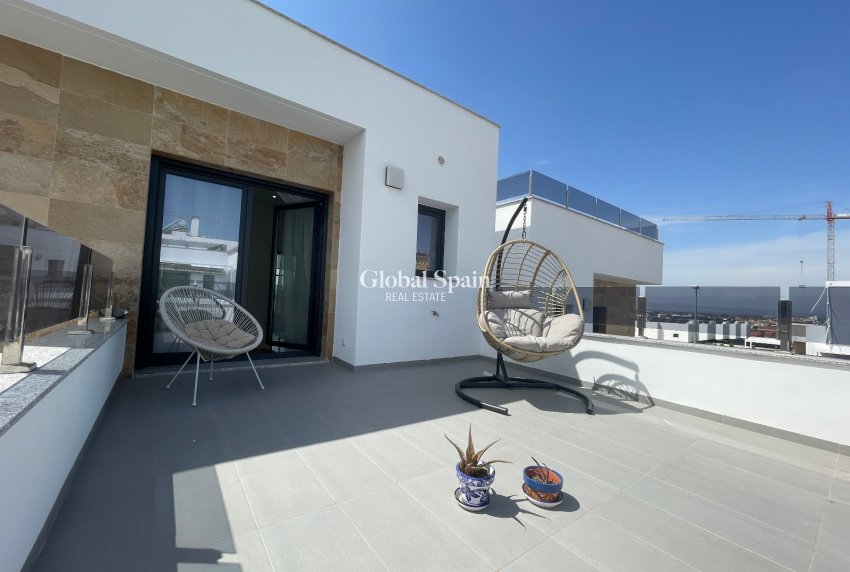 Resale - VILLA -
BENIJÓFAR - Costa Blanca