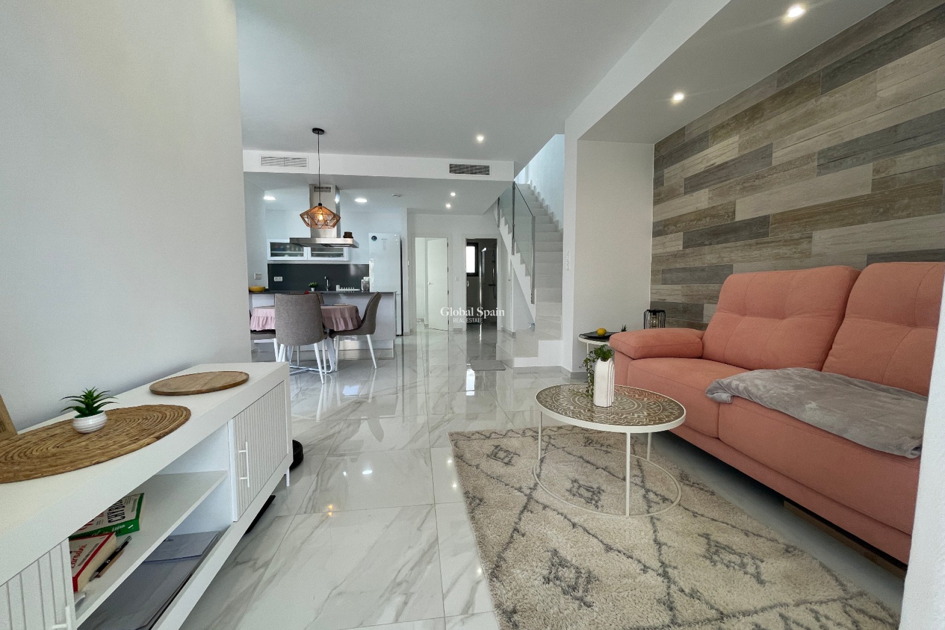 Resale - VILLA -
BENIJÓFAR - Costa Blanca