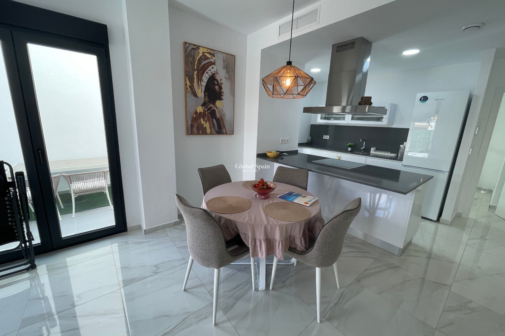 Resale - VILLA -
BENIJÓFAR - Costa Blanca