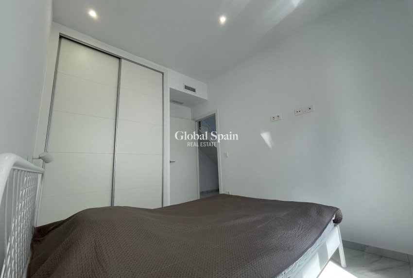 Resale - VILLA -
BENIJÓFAR - Costa Blanca