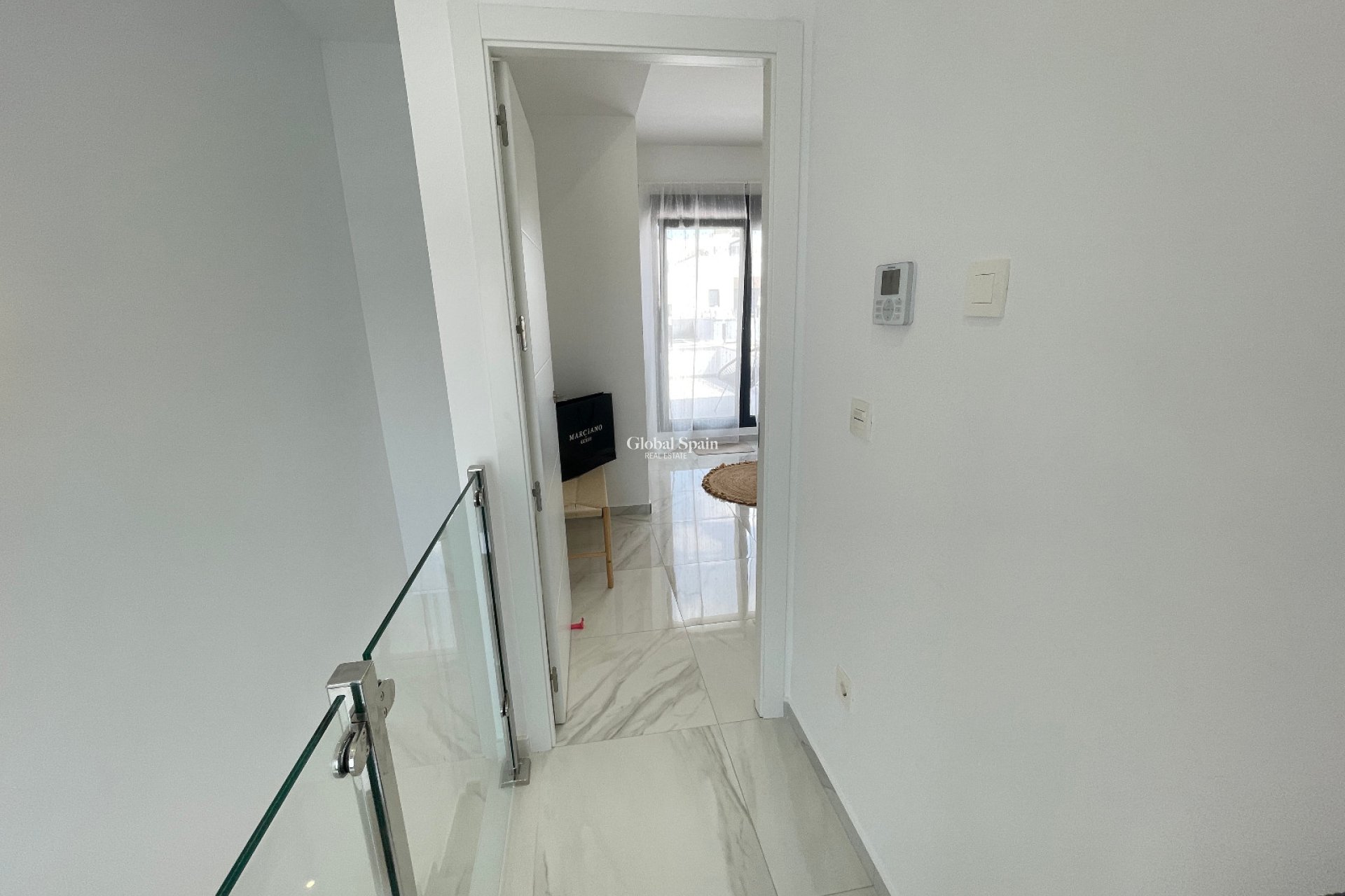 Resale - VILLA -
BENIJÓFAR - Costa Blanca