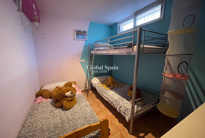 Resale - VILLA -
BENIJÓFAR - Costa Blanca