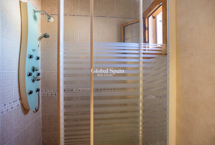 Resale - VILLA -
BENIJÓFAR - Costa Blanca