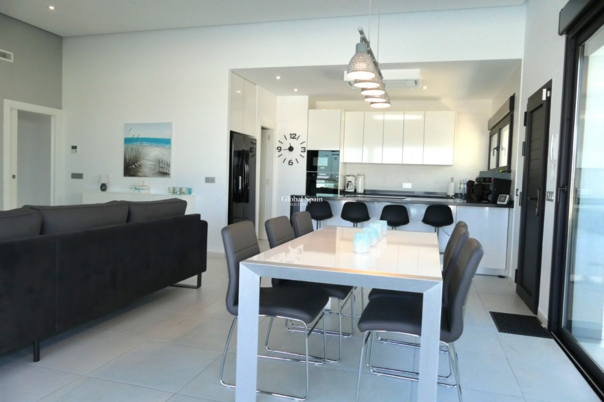 Resale - VILLA -
BENIJÓFAR - Costa Blanca