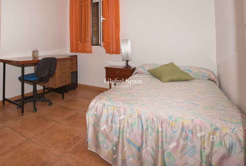 Resale - VILLA -
BENIJÓFAR - Costa Blanca