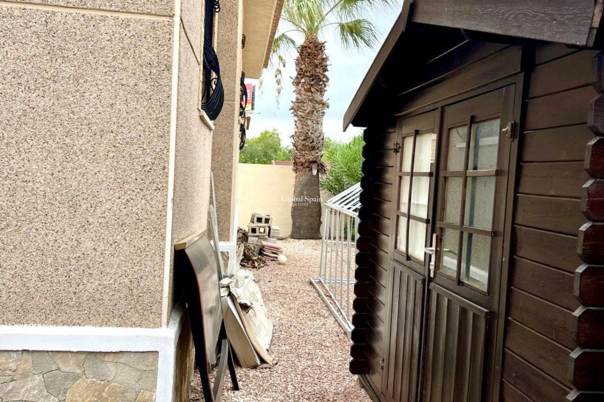 Resale - VILLA -
BENIJÓFAR - Costa Blanca