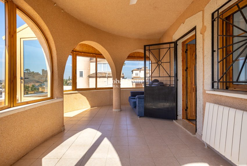 Resale - VILLA -
BENIJÓFAR - Costa Blanca