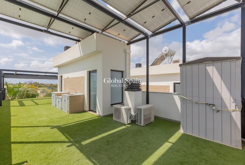 Resale - VILLA -
BENIJÓFAR - Costa Blanca