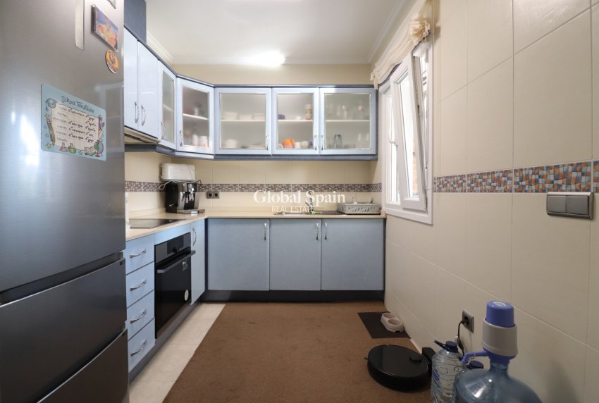 Resale - VILLA -
Benijofar - Monte Azul