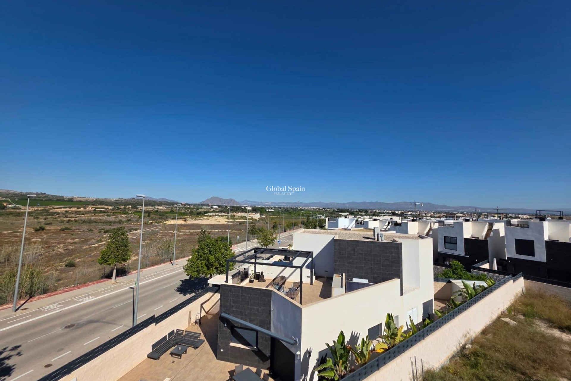 Resale - VILLA -
BENIJÓFAR