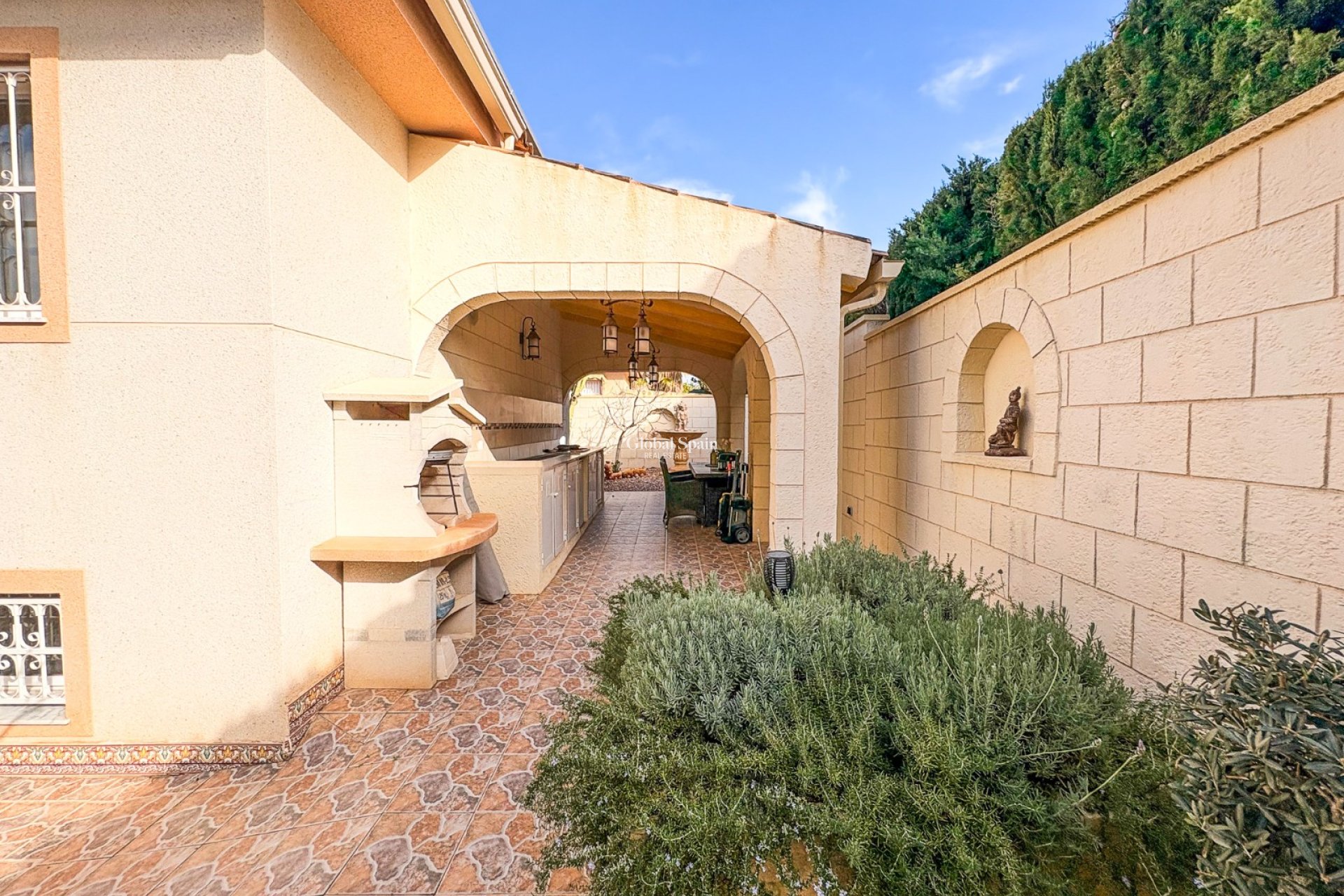 Resale - VILLA -
BENIJÓFAR