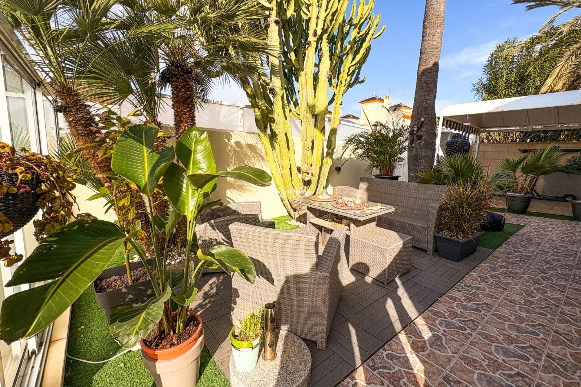 Resale - VILLA -
BENIJÓFAR