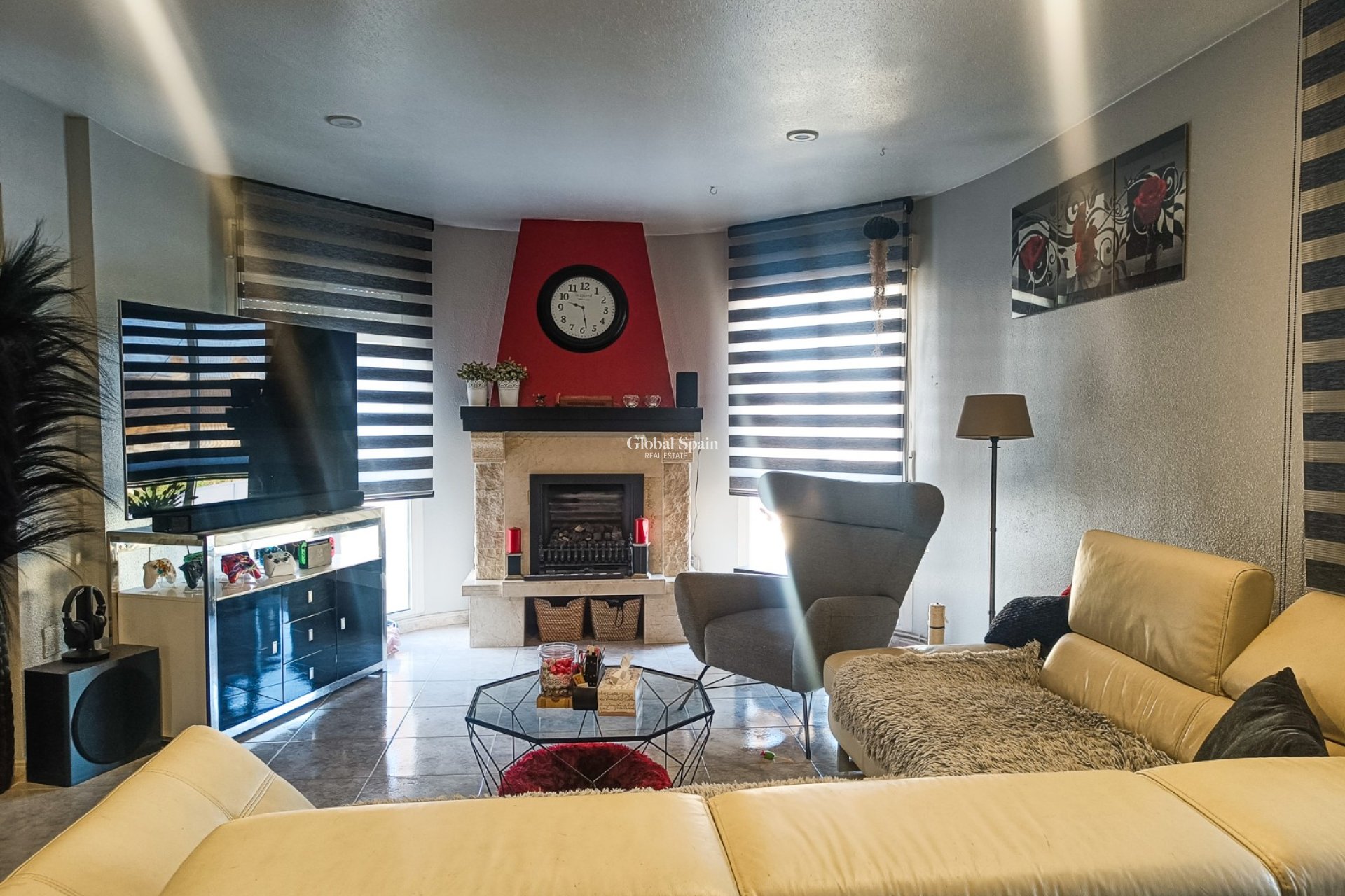 Resale - VILLA -
BENIJÓFAR