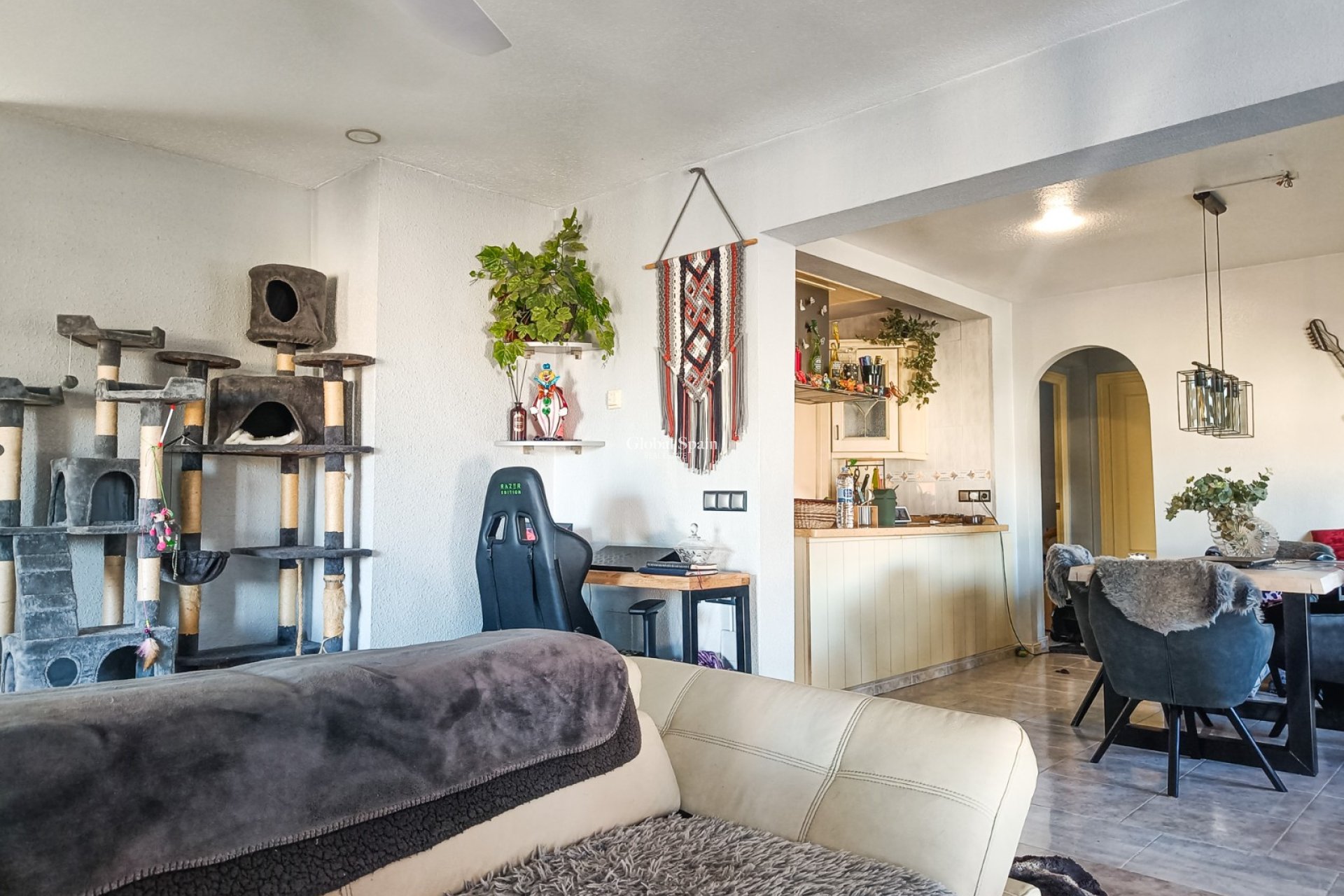 Resale - VILLA -
BENIJÓFAR