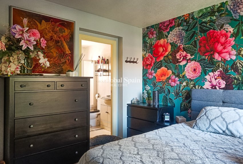 Resale - VILLA -
BENIJÓFAR