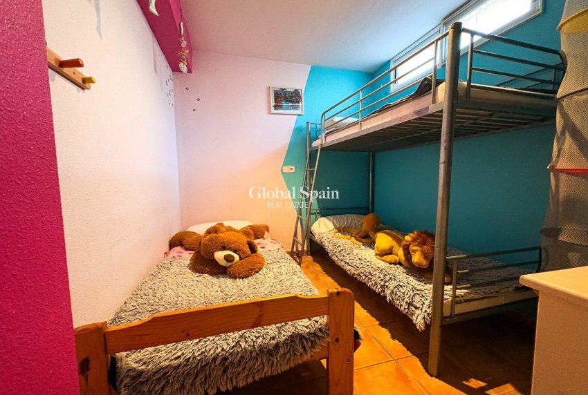 Resale - VILLA -
BENIJÓFAR