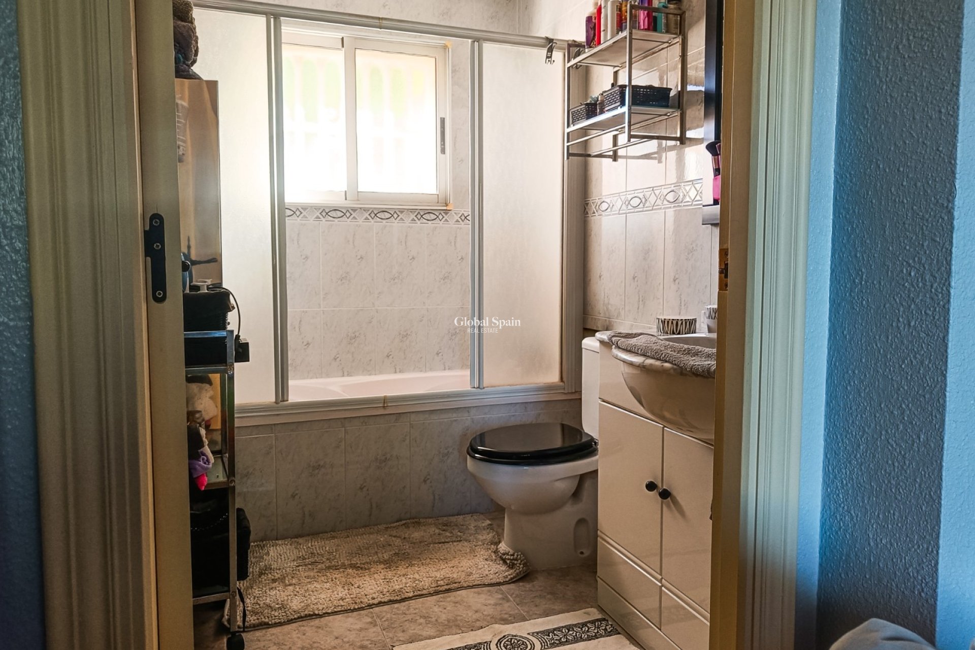 Resale - VILLA -
BENIJÓFAR