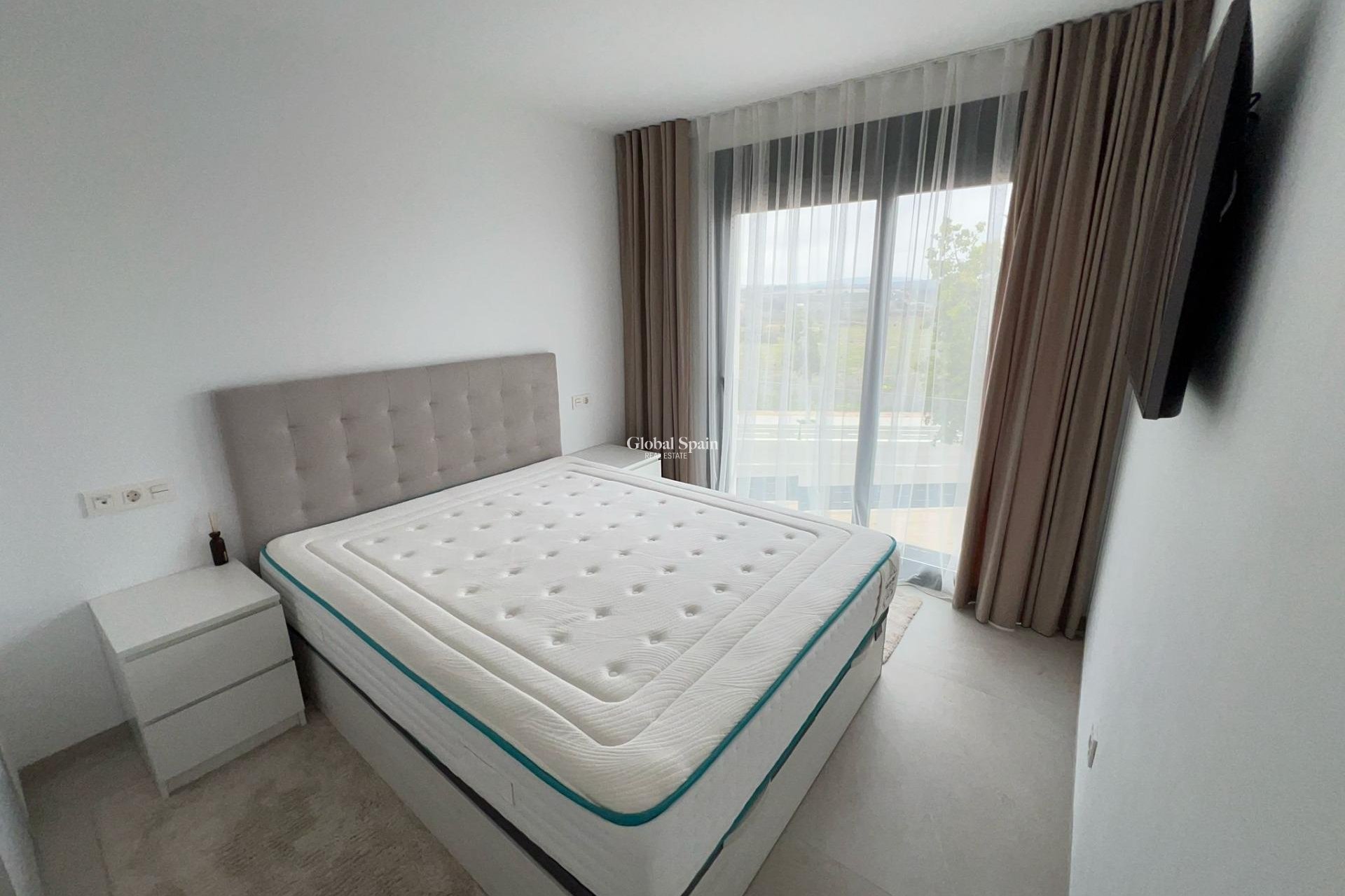Resale - VILLA -
BENIJÓFAR