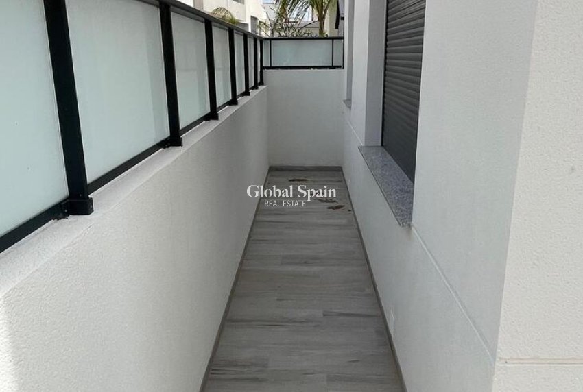 Resale - VILLA -
BENIJÓFAR