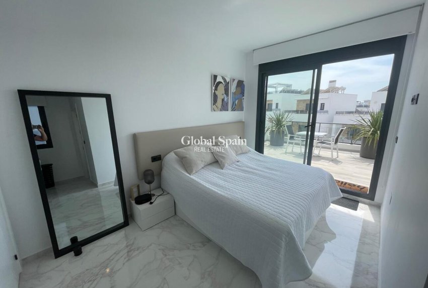 Resale - VILLA -
BENIJÓFAR