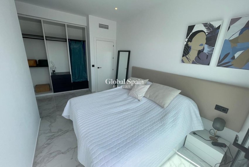 Resale - VILLA -
BENIJÓFAR