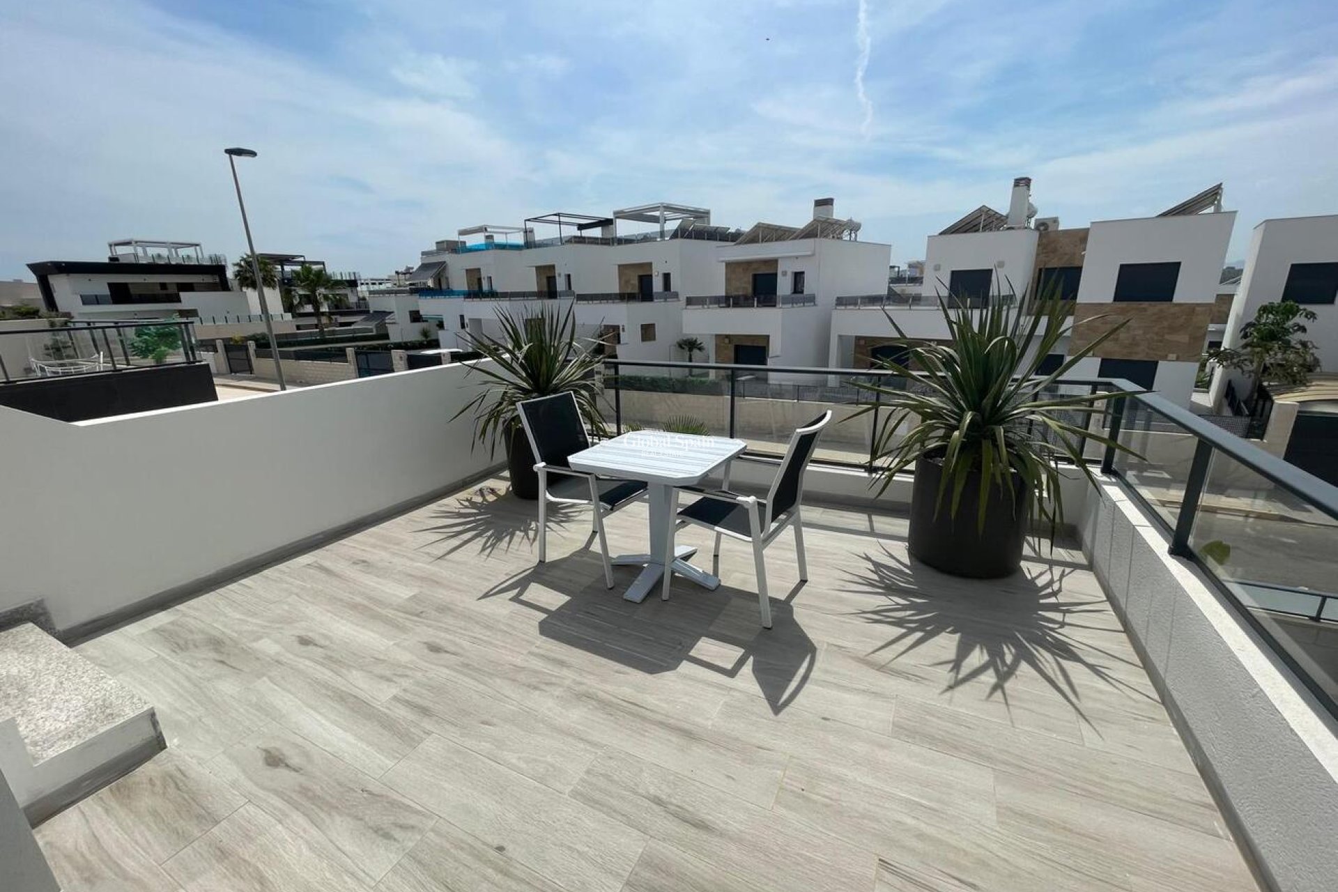 Resale - VILLA -
BENIJÓFAR
