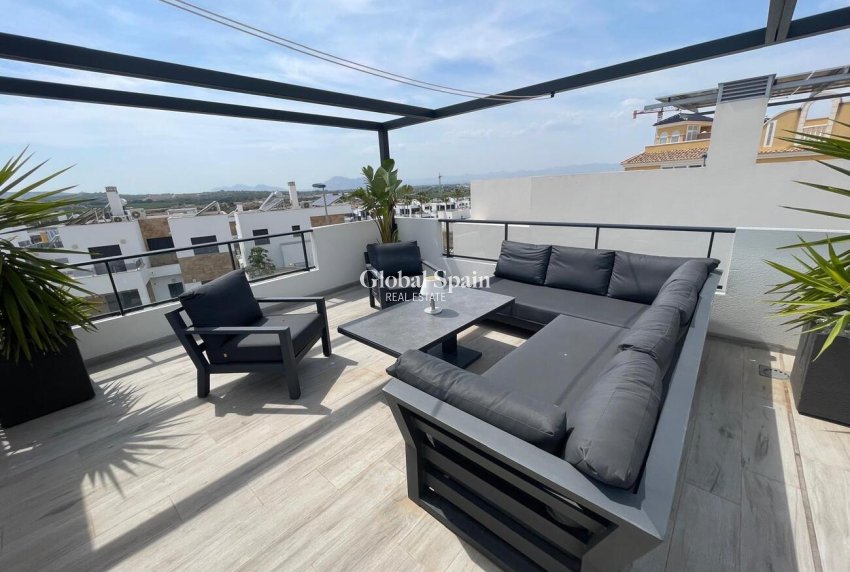 Resale - VILLA -
BENIJÓFAR