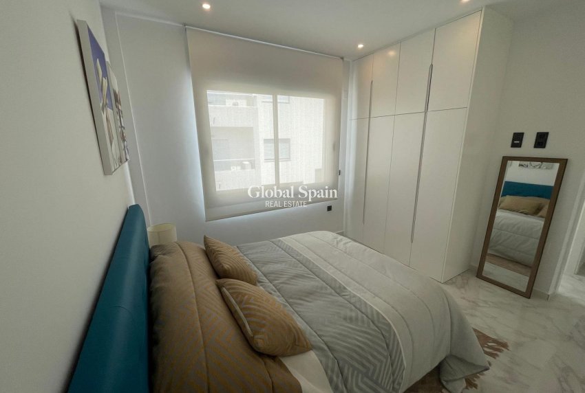 Resale - VILLA -
BENIJÓFAR
