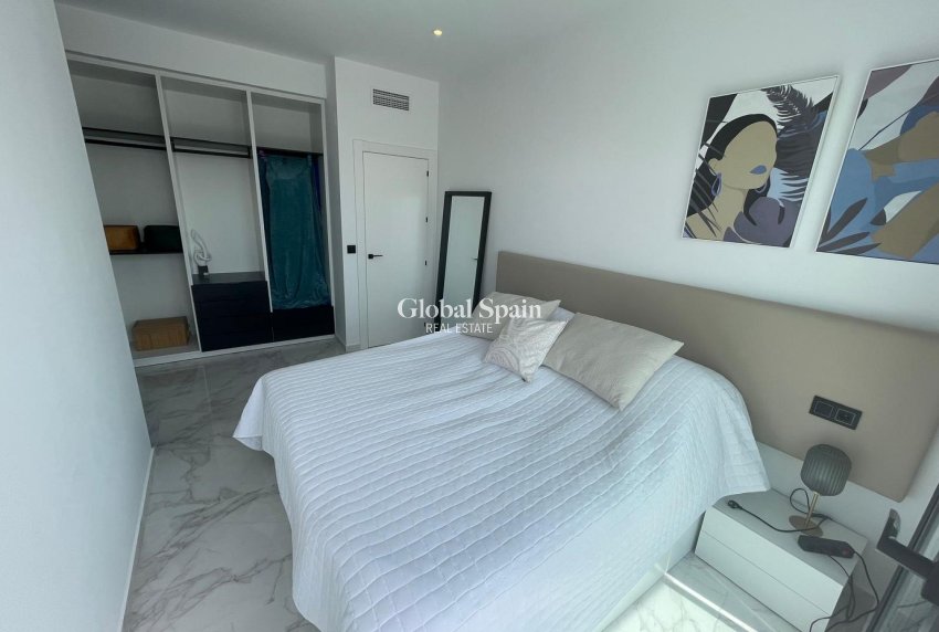 Resale - VILLA -
BENIJÓFAR