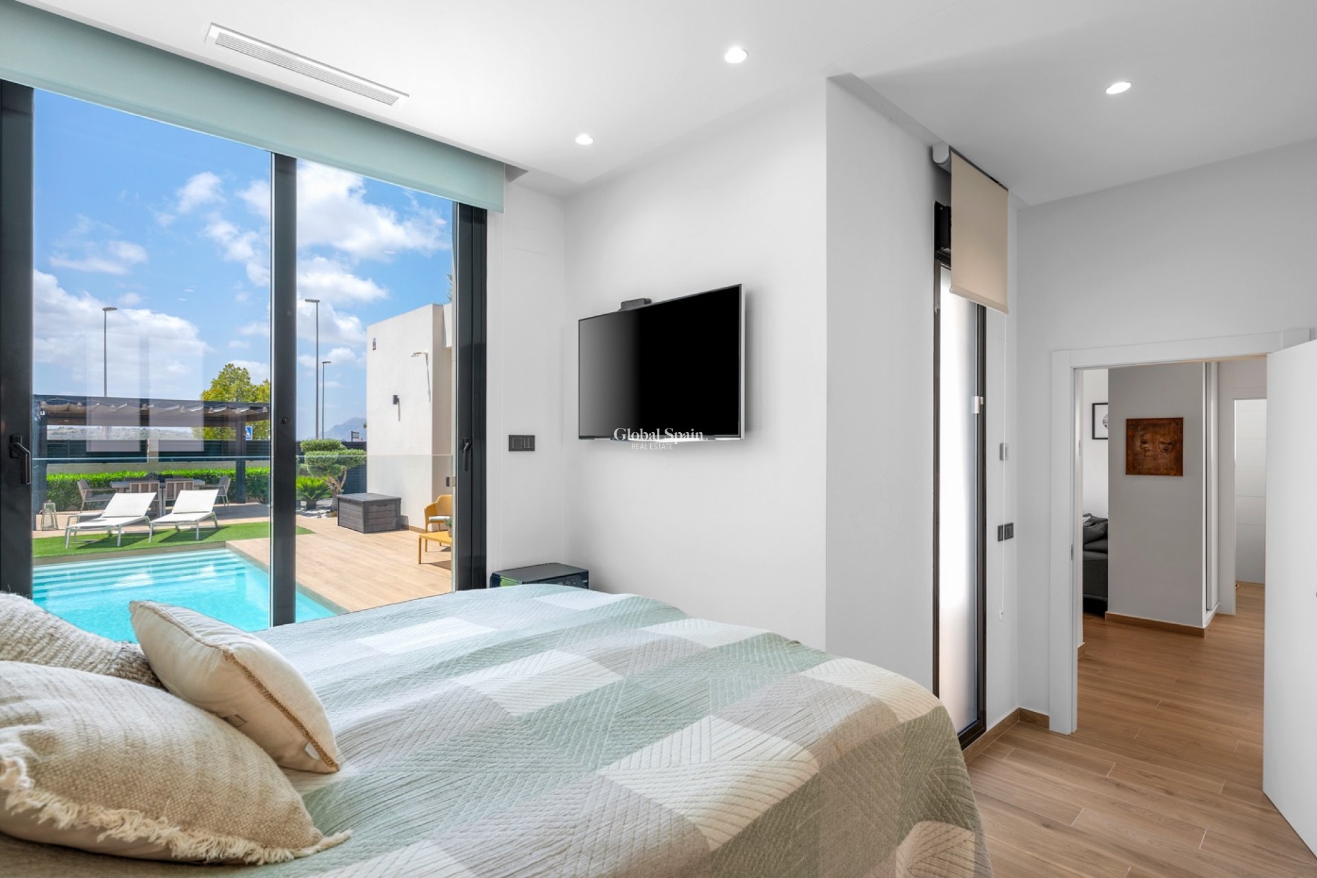 Resale - VILLA -
BENIJÓFAR