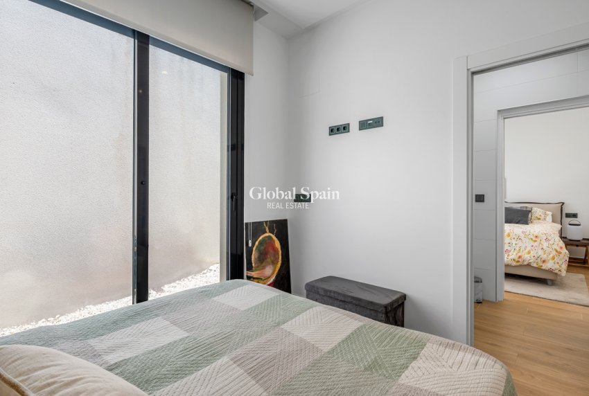 Resale - VILLA -
BENIJÓFAR