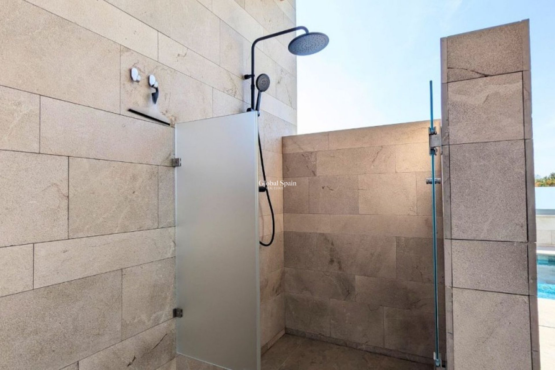 Resale - Villa -
BENIJÓFAR