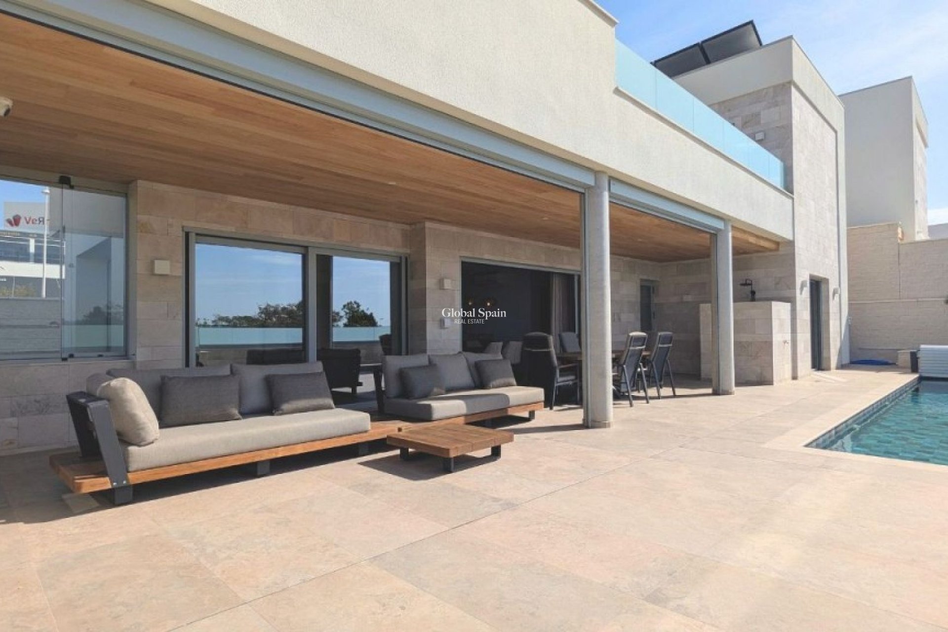 Resale - Villa -
BENIJÓFAR