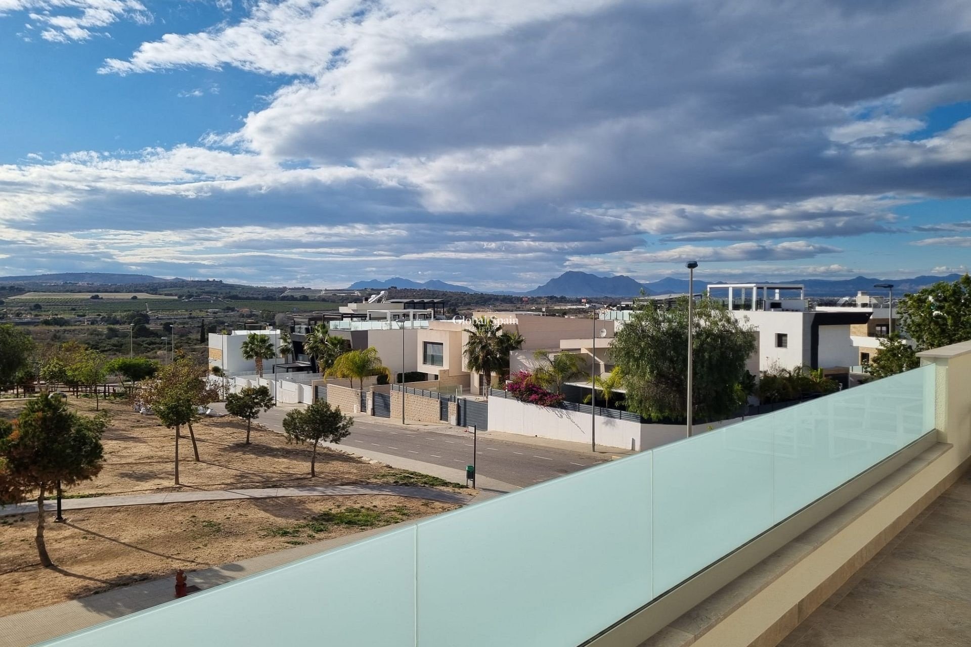 Resale - Villa -
BENIJÓFAR