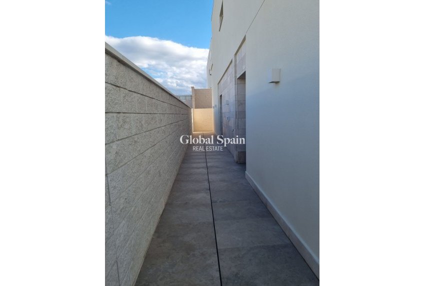 Resale - Villa -
BENIJÓFAR