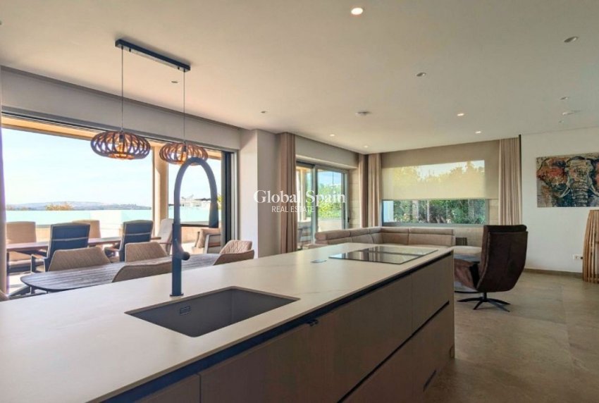 Resale - Villa -
BENIJÓFAR