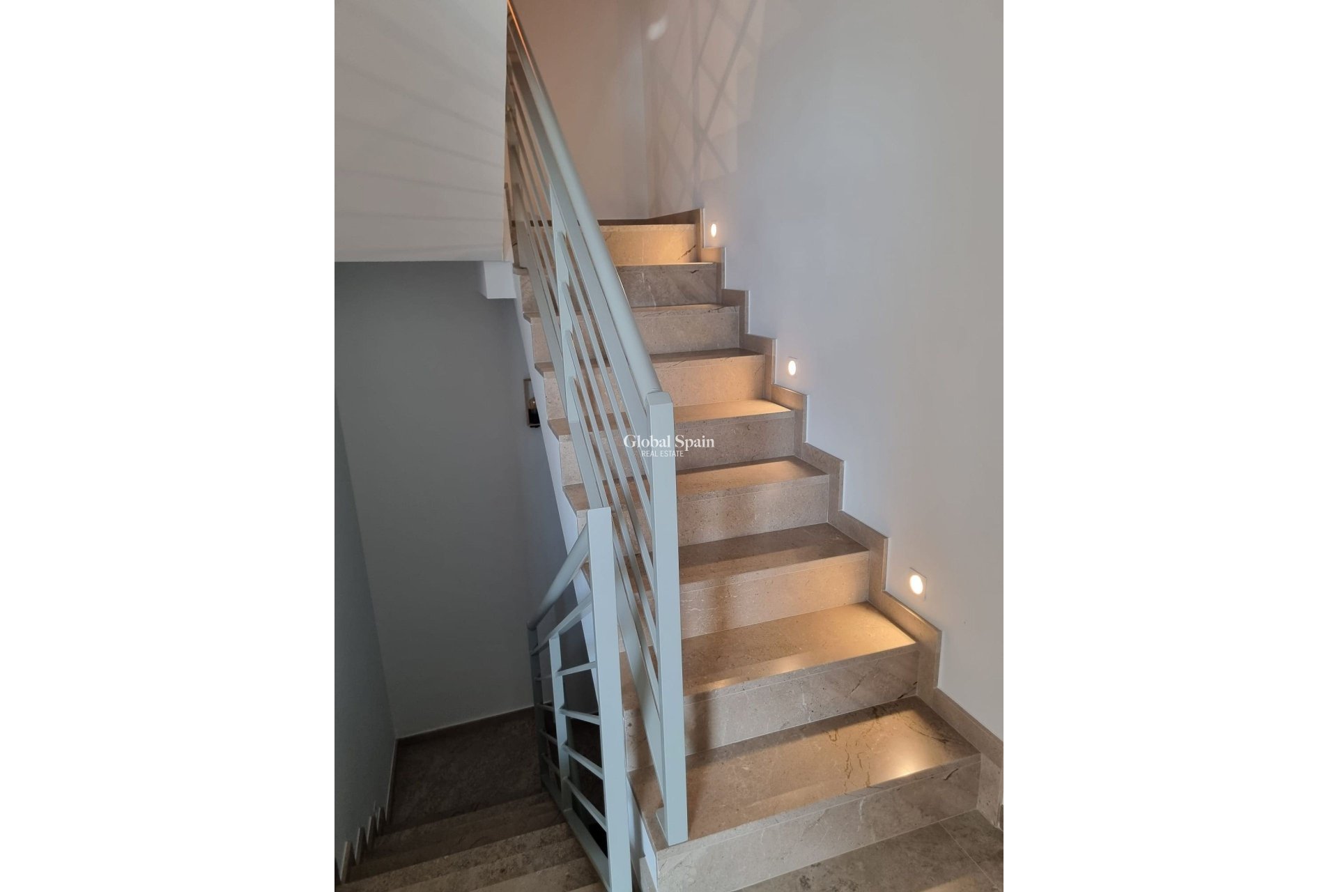 Resale - Villa -
BENIJÓFAR