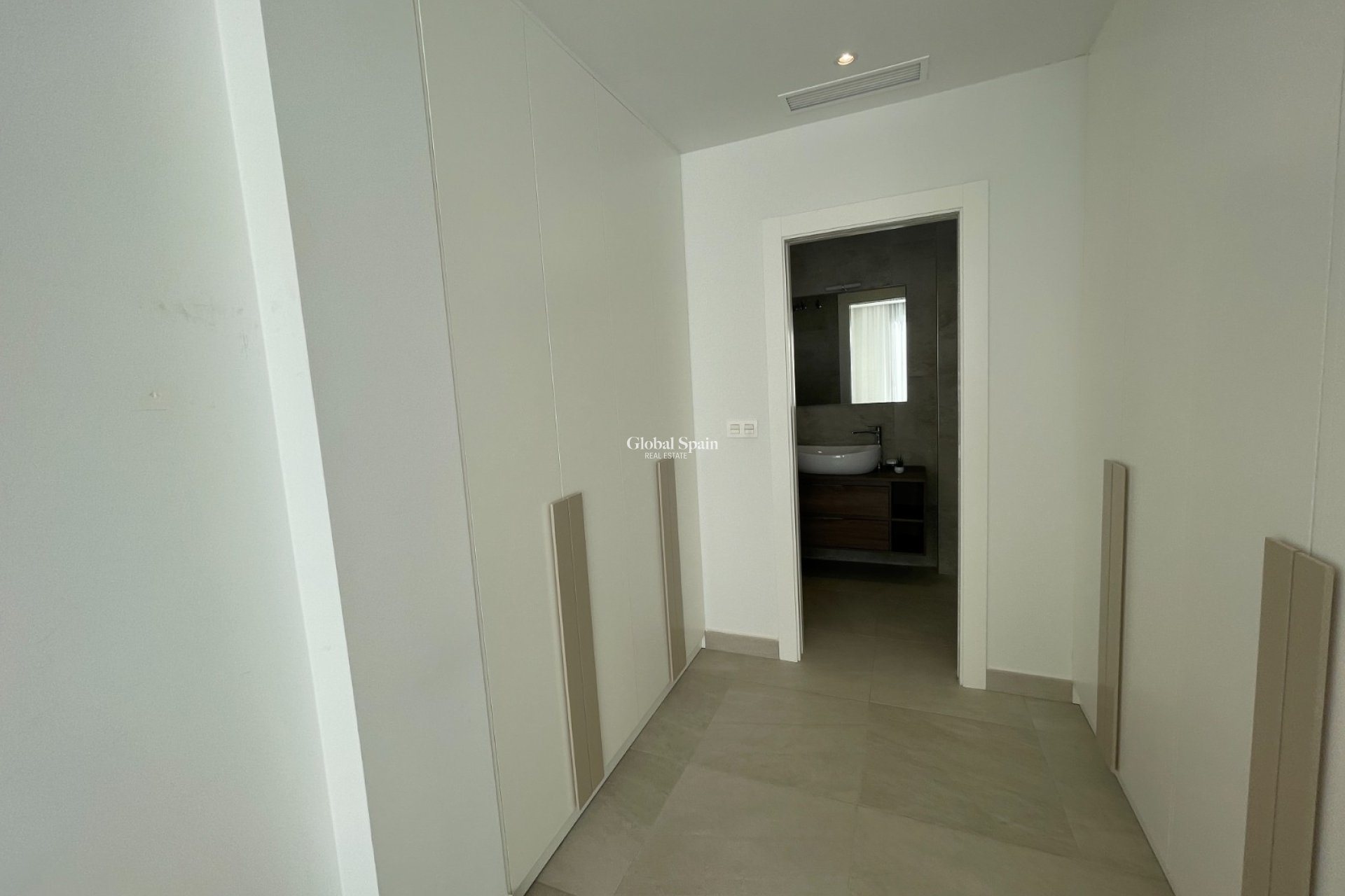 Resale - Villa -
BENIJÓFAR