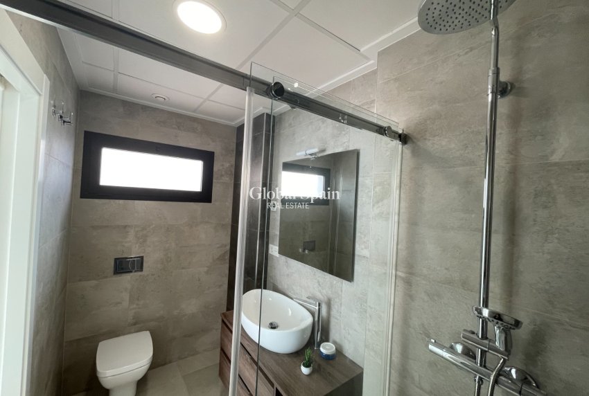 Resale - Villa -
BENIJÓFAR