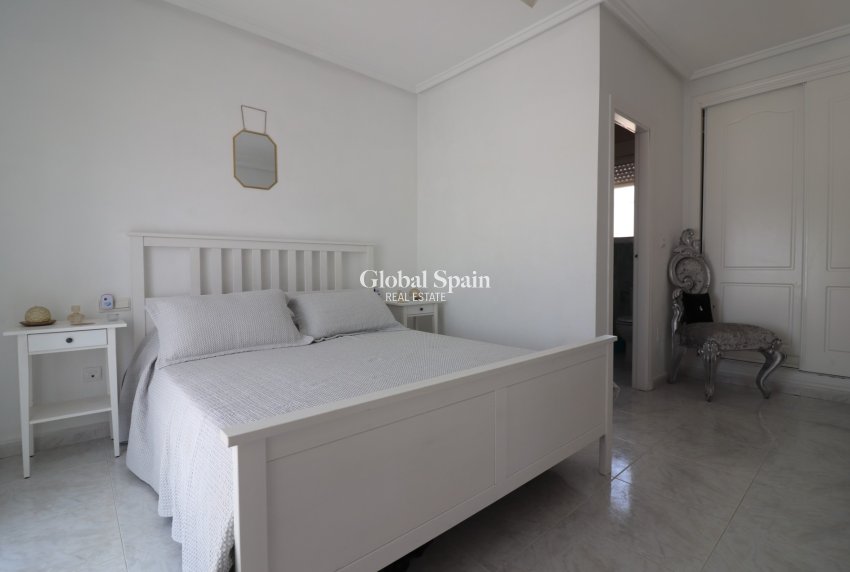 Resale - VILLA -
Benimar - Benimar I