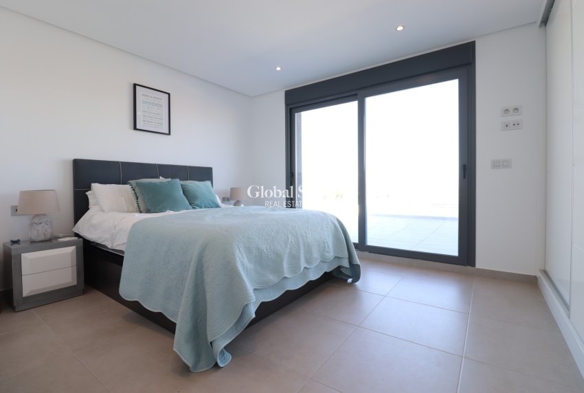 Resale - VILLA -
Benimar - Benimar III