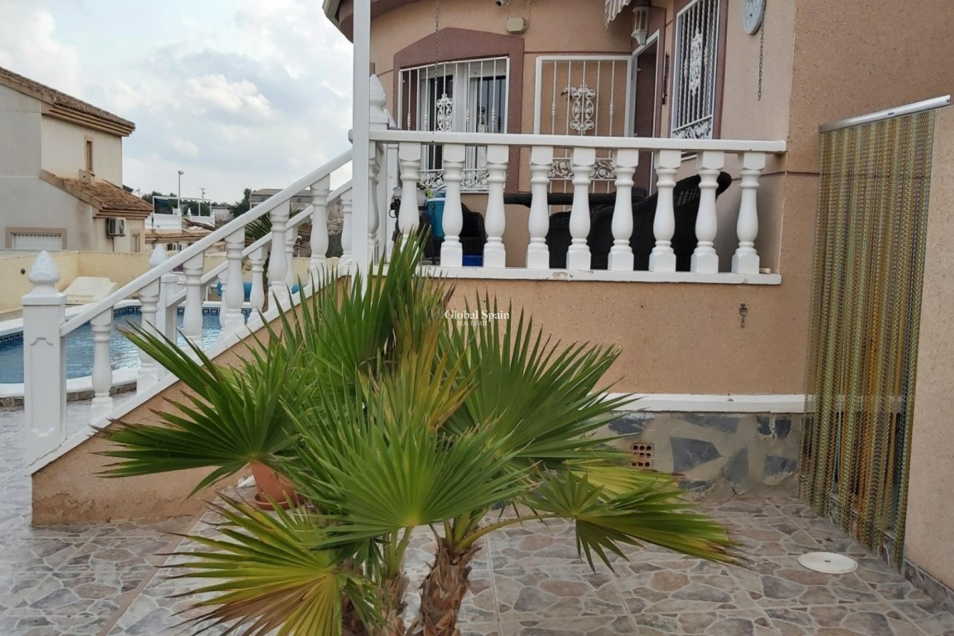 Resale - VILLA -
BENIMAR - Costa Blanca