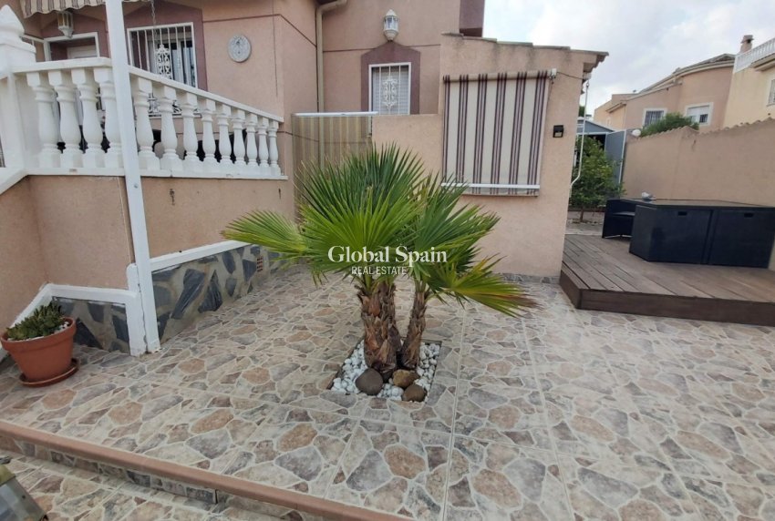 Resale - VILLA -
BENIMAR - Costa Blanca