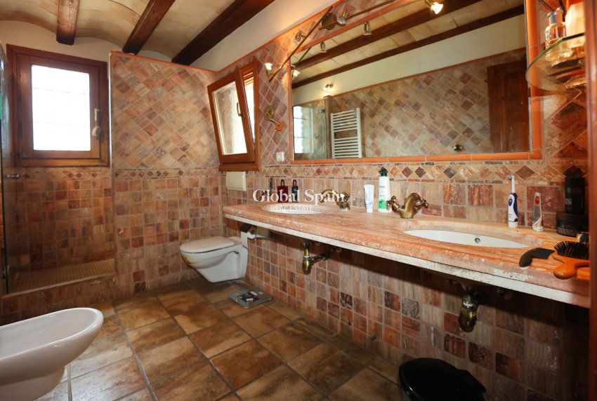 Resale - VILLA -
BENISSA - Benissa