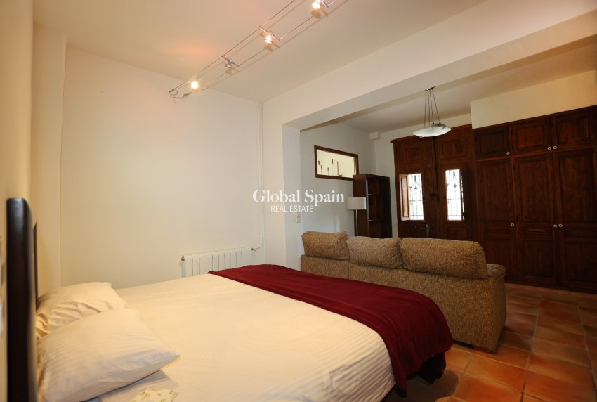 Resale - VILLA -
BENISSA - Benissa