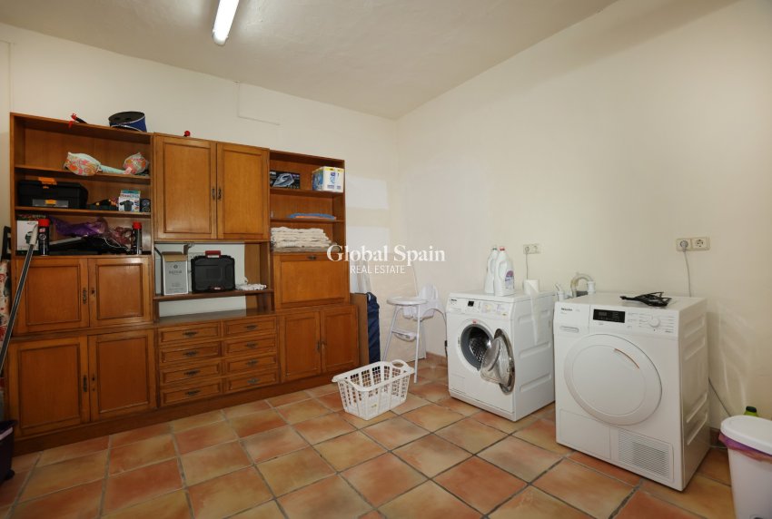Resale - VILLA -
BENISSA - Benissa