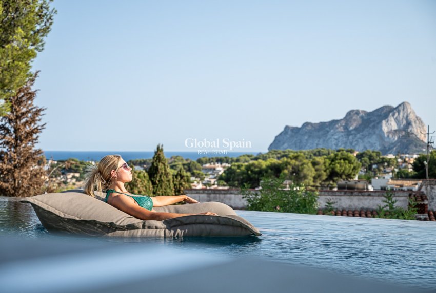 Resale - VILLA -
BENISSA - Costa Blanca