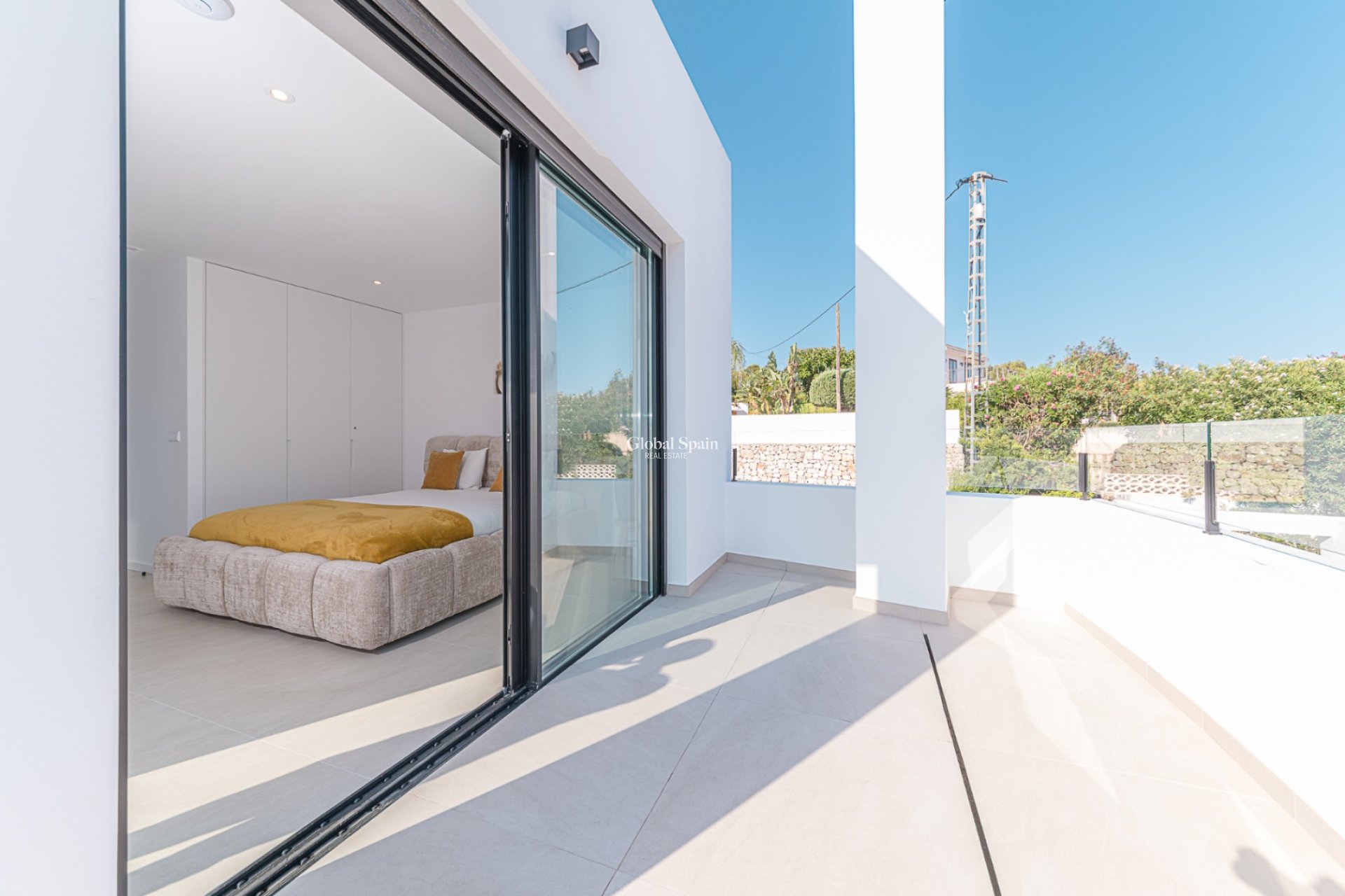 Resale - VILLA -
BENISSA - Costa Blanca