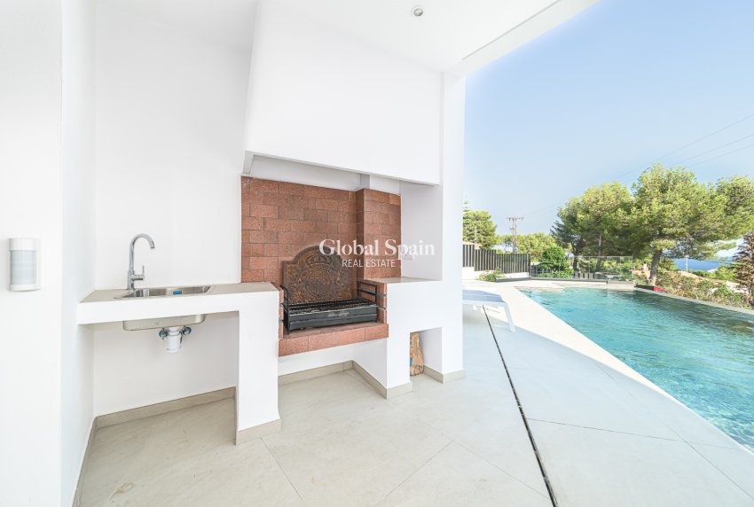 Resale - VILLA -
BENISSA - Costa Blanca